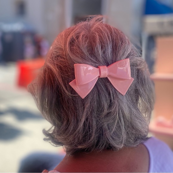 NWOT 🎉HP🎉Coquette Bow French barrettes - Picture 7 of 7